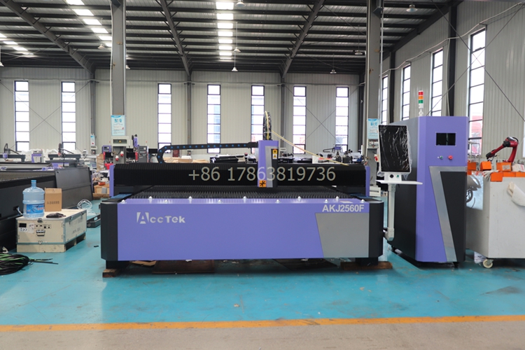 6000 Watt Fiber Laser Cutting  – Fiber Laser Cutting Machine recenzja i cena